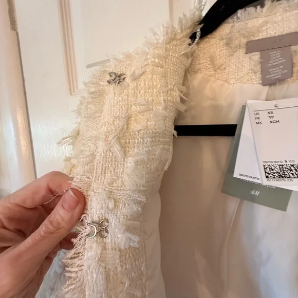 H&M Cream Textured Blazer - Picture 5 of 7